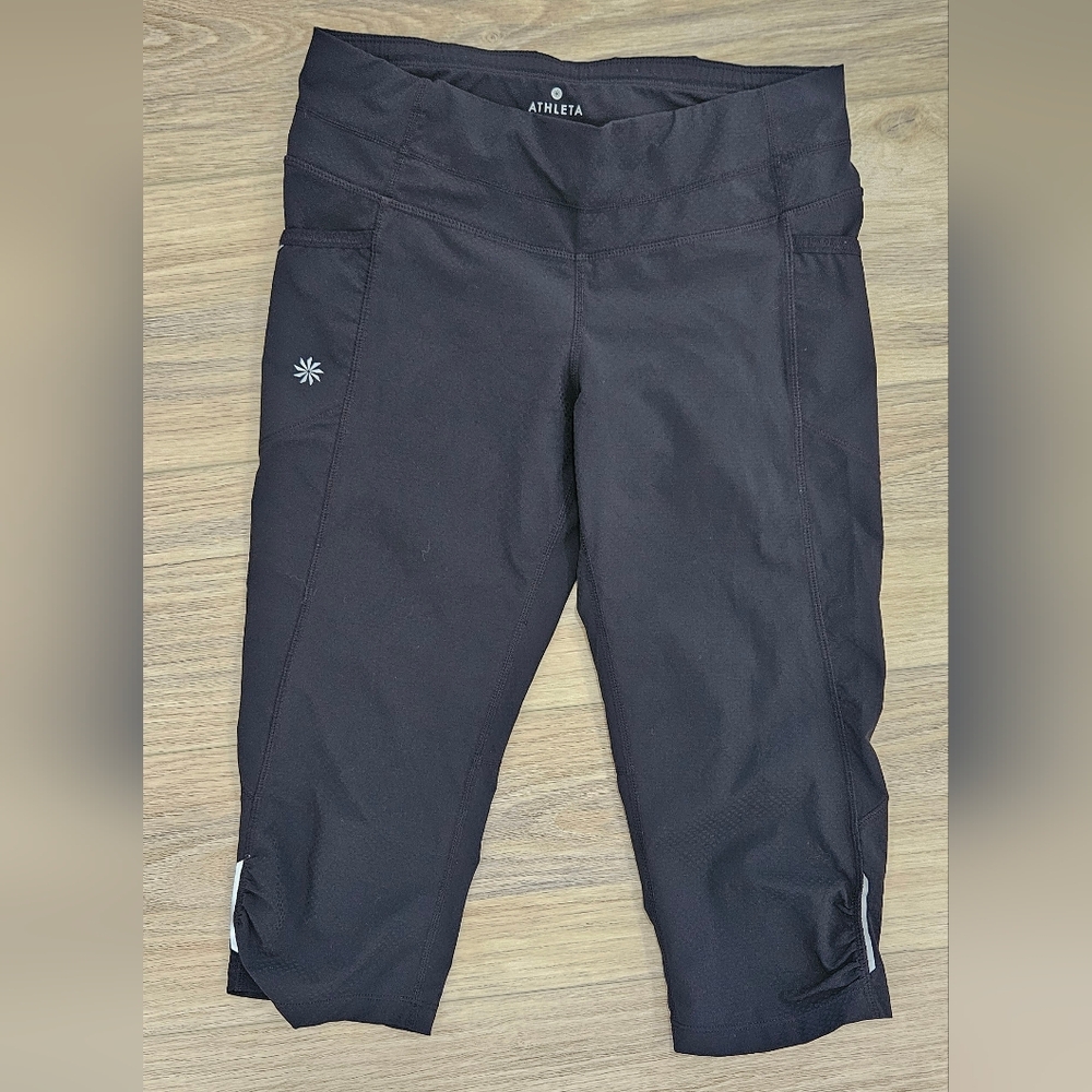 Athleta Black Capris Size S